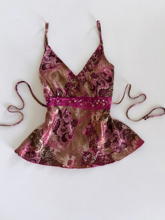 Tops - Vintage Paisley Satin Cami Top - Floral
Embellished